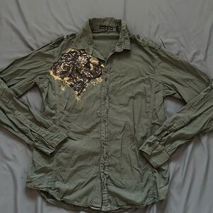 Men’s medium dress shirt